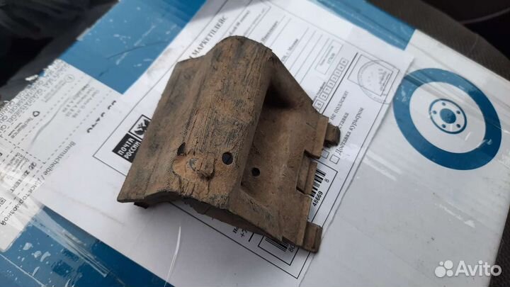 Заглушка порога Opel Omega A