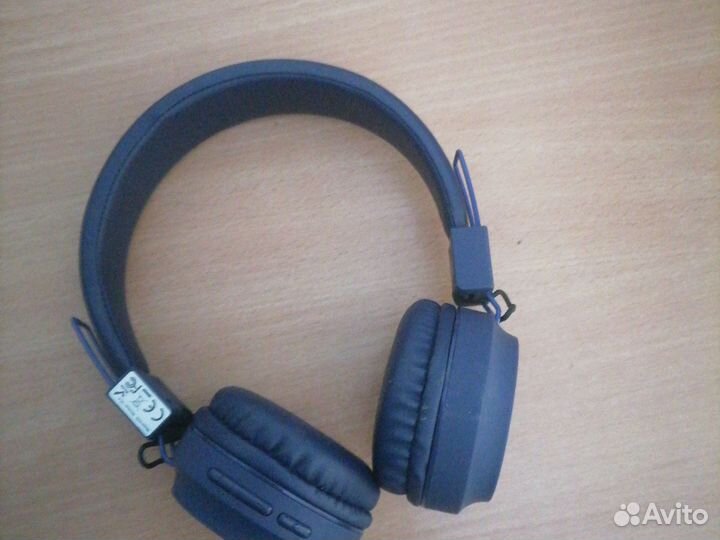 Нашел наушники bluetooth, ищю владельца