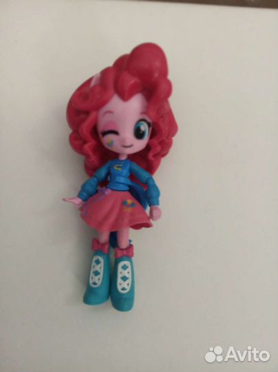 Кукла с коллекции в отличном состоянии