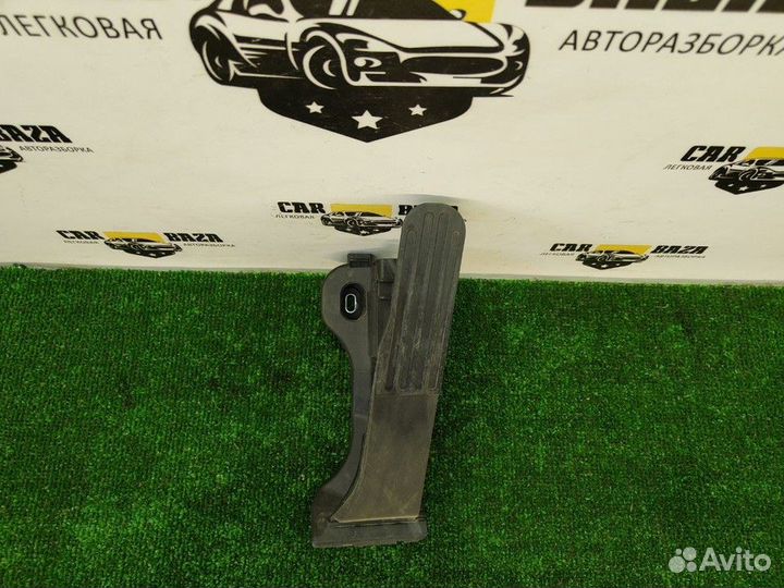 Педаль газа Volkswagen Golf, Volkswagen Passat CC