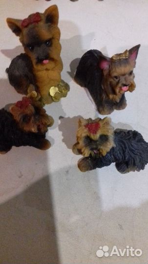 Набор фигурок собак