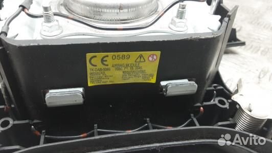 Подушка безопасности водителя mitsubishi pajero 4