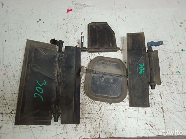 Заслонки отопителя (печки) Peugeot 306 Пежо 306