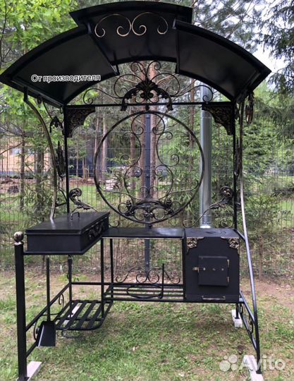 Мангал с крышей