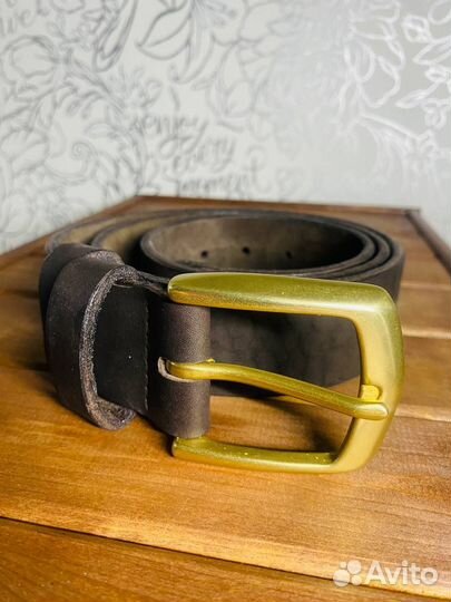 Мужской кожаный ремень