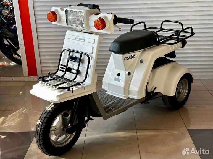 1967 Gyro x self Balancing two Wheeler