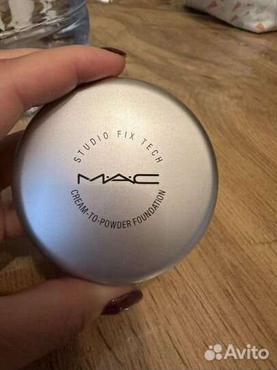 MAC studio fix tech cream-to-powder foundation