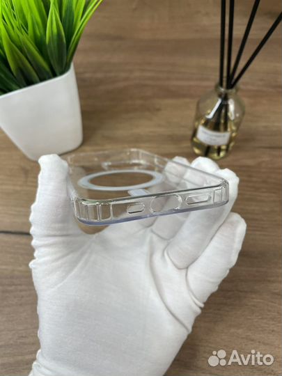 Чехол на iPhone прозрачный clear case magsafe