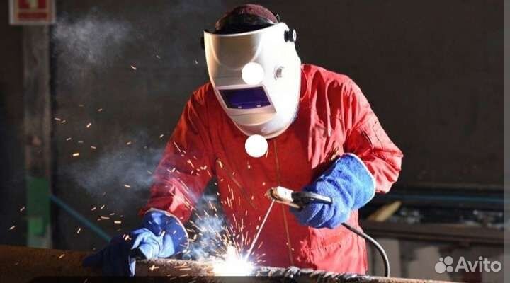 Требуется сварщик накс (паспорт РФ)