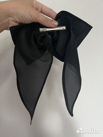 Бант на заколке