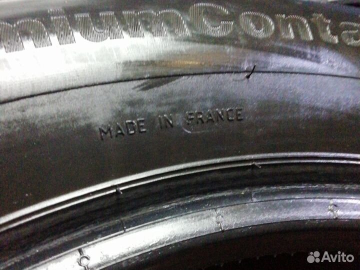 Continental ContiPremiumContact 5 235/55 R17 99V