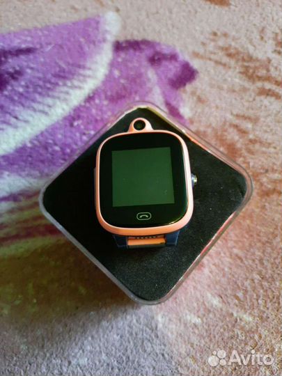 Наручный смарт-браслет Jet Kid View 4G