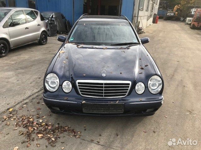 Разбор на запчасти Mercedes E W210