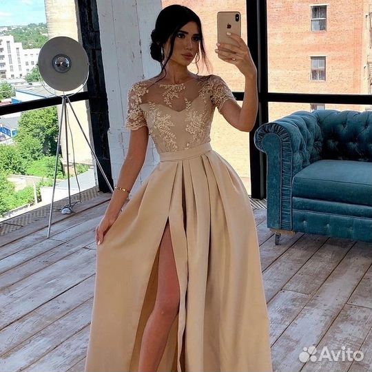 Вечернее платье длинное 42