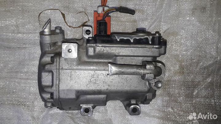 Компрессор кондиционера Toyota,Lexus Crown, GS450