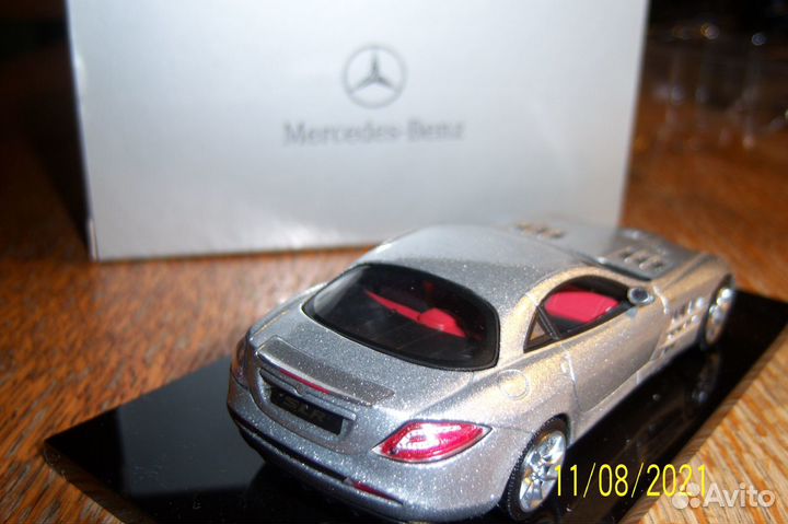 Модель автомобиля 1 43