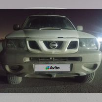 Nissan Terrano II 2.7 MT, 2004, 305 000 км, с пробегом, цена 880 000 руб.