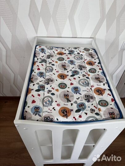 Пеленальный столик