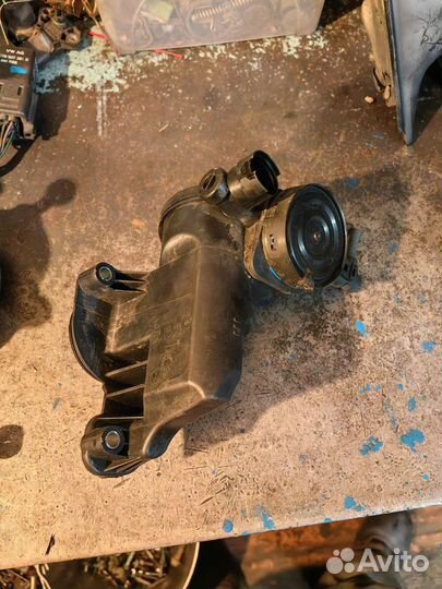 Маслоотделитель Шкода фабия 2 2008 год 1.4 Гольф 4