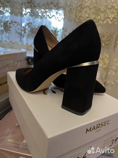 Туфли женские 39 размер черные новые