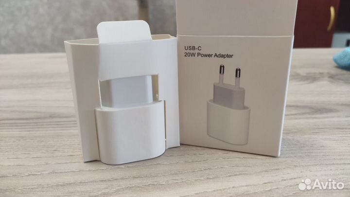 Быстрая зарядка iPhone/iPad 20w