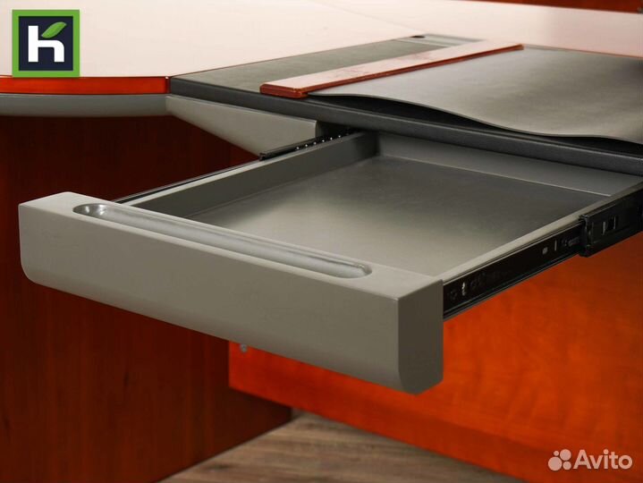 Мебель в кабинет руководителя бу