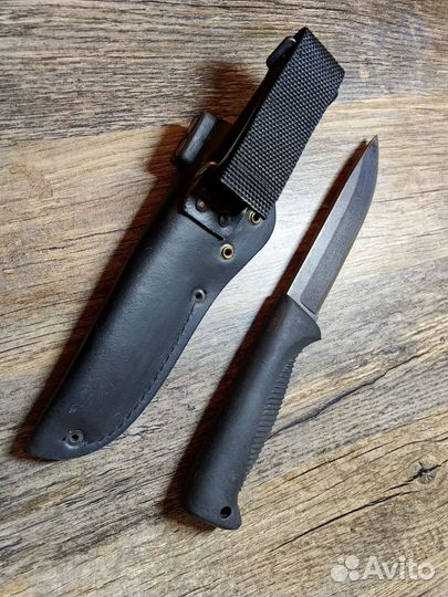 Нож походный Fiskars