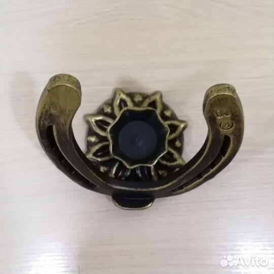 Подкова подсвечник ручной работы