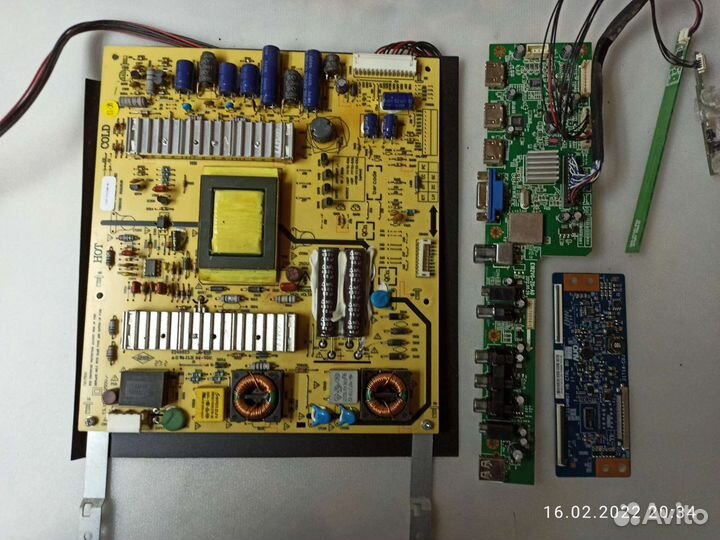 Телевизоры в разборе