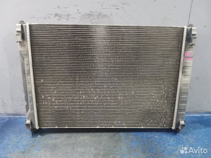 Радиатор охлаждения Nissan Fuga Y51