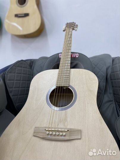 Акустическая гитара Amistar