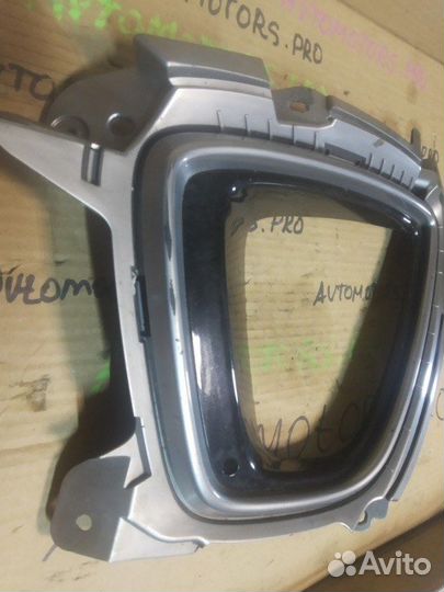 Рамка фары птф левая Kia Sorento 3 14-17