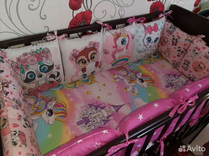 Подушка в кроватку