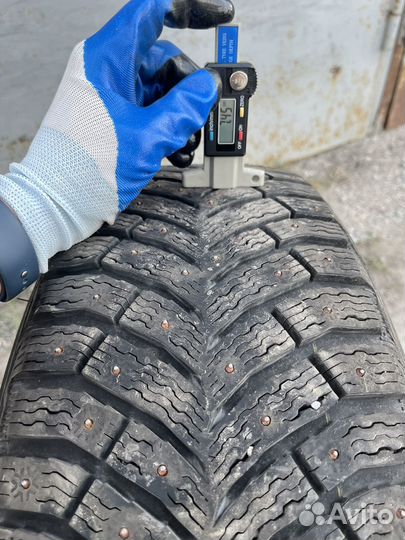 Michelin X-Ice North 4 SUV 225/60 R18