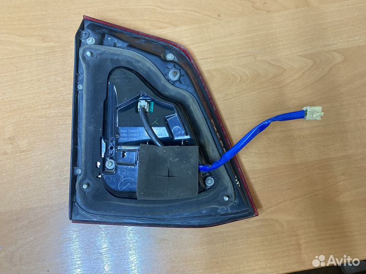 Фонарь задний правый Land Cruiser 200