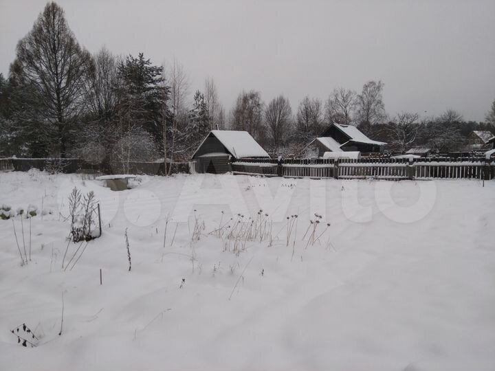 Дом 40 м² на участке 8,2 сот.