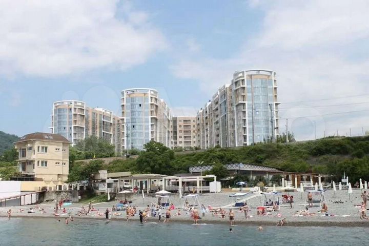 Квартира-студия, 45 м², 3/13 эт.