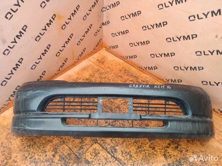 Бампер передний Toyota Granvia VCH10 5VZ-FE