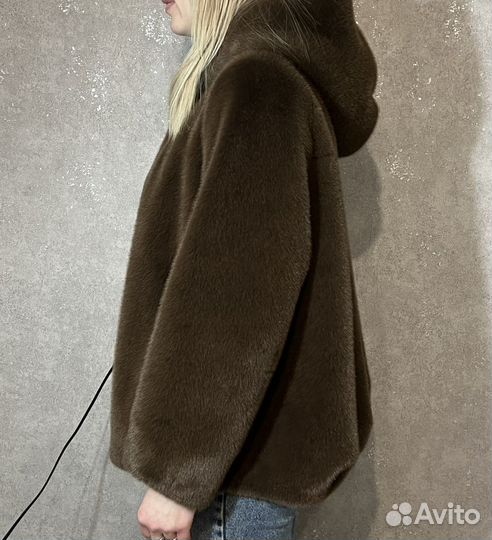 Искусственная шуба под норку с капюшоном