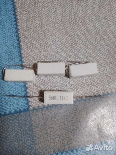 Резистор переменный