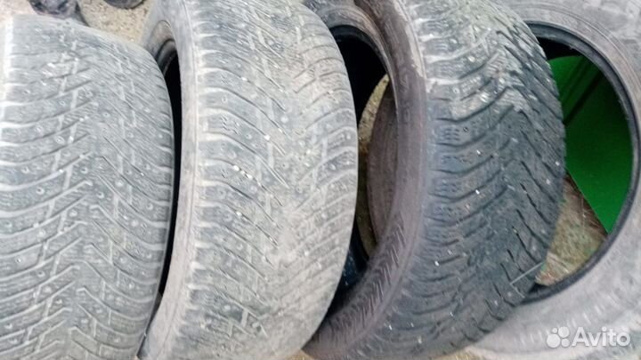 Nokian Tyres Hakkapeliitta 1 235/55 R17