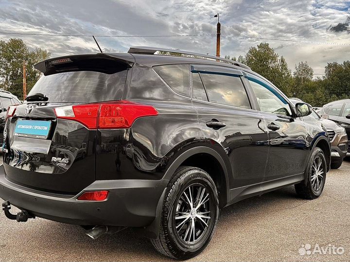 Toyota RAV4 2.2 AT, 2015, 139 051 км