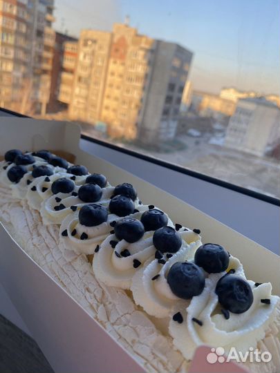 Меренговый рулет