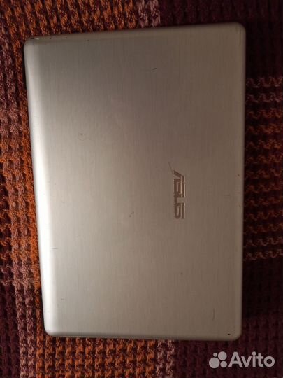 Ноутбук на запчасти