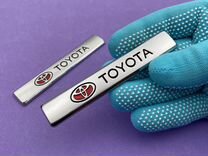 Металлический шильдик 2 шт Toyota эмблема Тойота