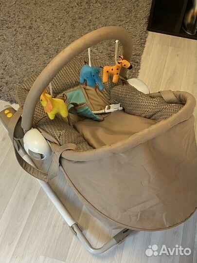 Шезлонг детский с вибрацией