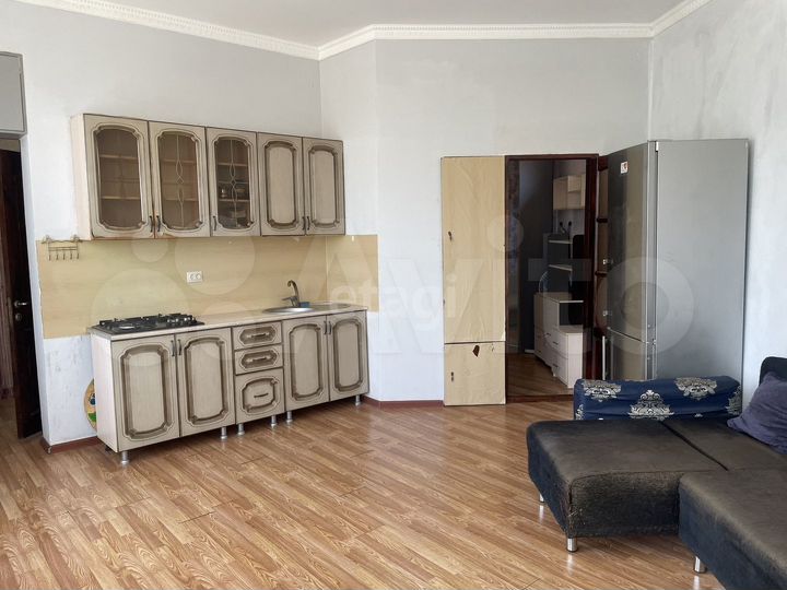 Квартира-студия, 40 м², 2/3 эт.