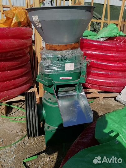 Гранулятор для производства кормов 300мм