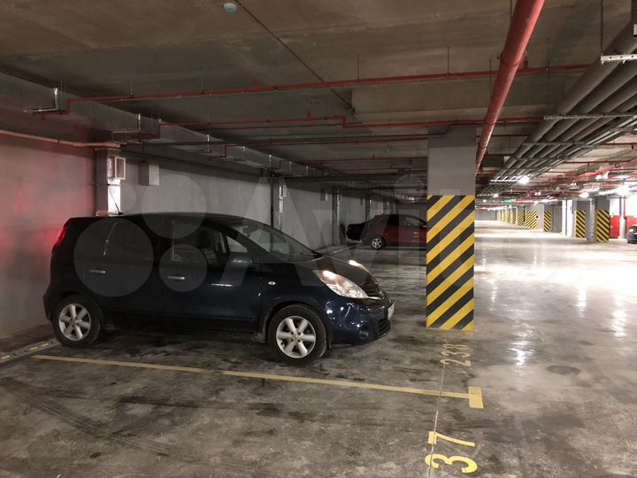 Машиноместо, 17 м²