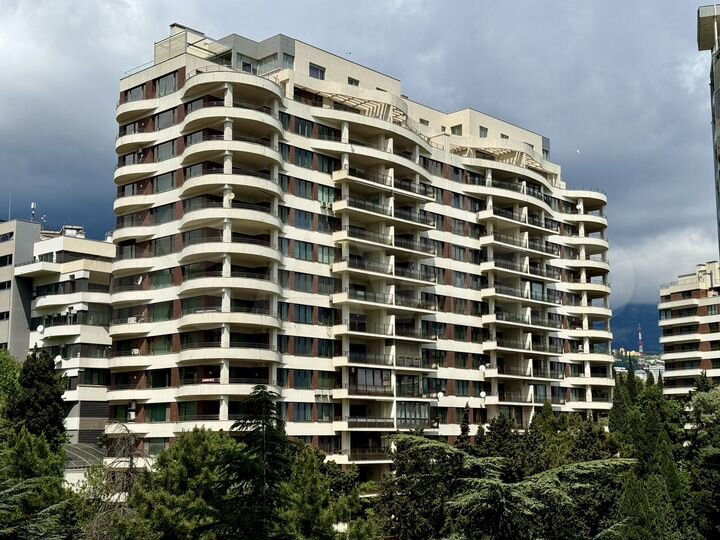 2-к. квартира, 96,7 м², 5/15 эт.